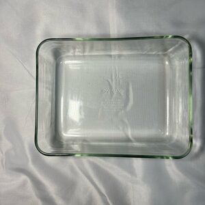 Vintage Pyrex 7211 6 Cup 1.5 L 8 x 6 x 2 In Glass Rectangle Baking‎ Dish USA